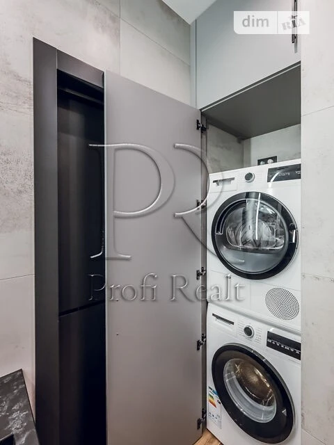 Продаж 1к квартири 53 кв. м на просп. Берестейський 11 корпу