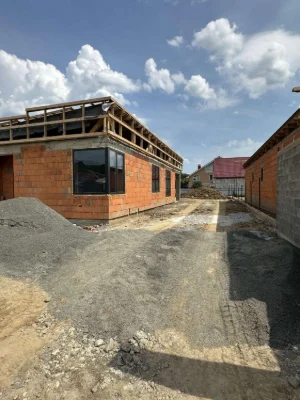 Продаж 4 кімнатного будинку в районі Підлипники