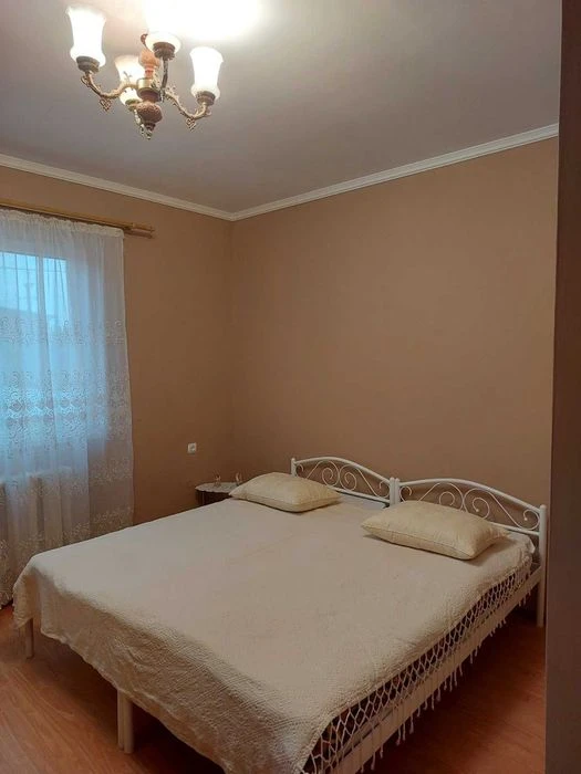 4 ОДНОКІМНАТНІ КВАРТИРИ в одному будинку