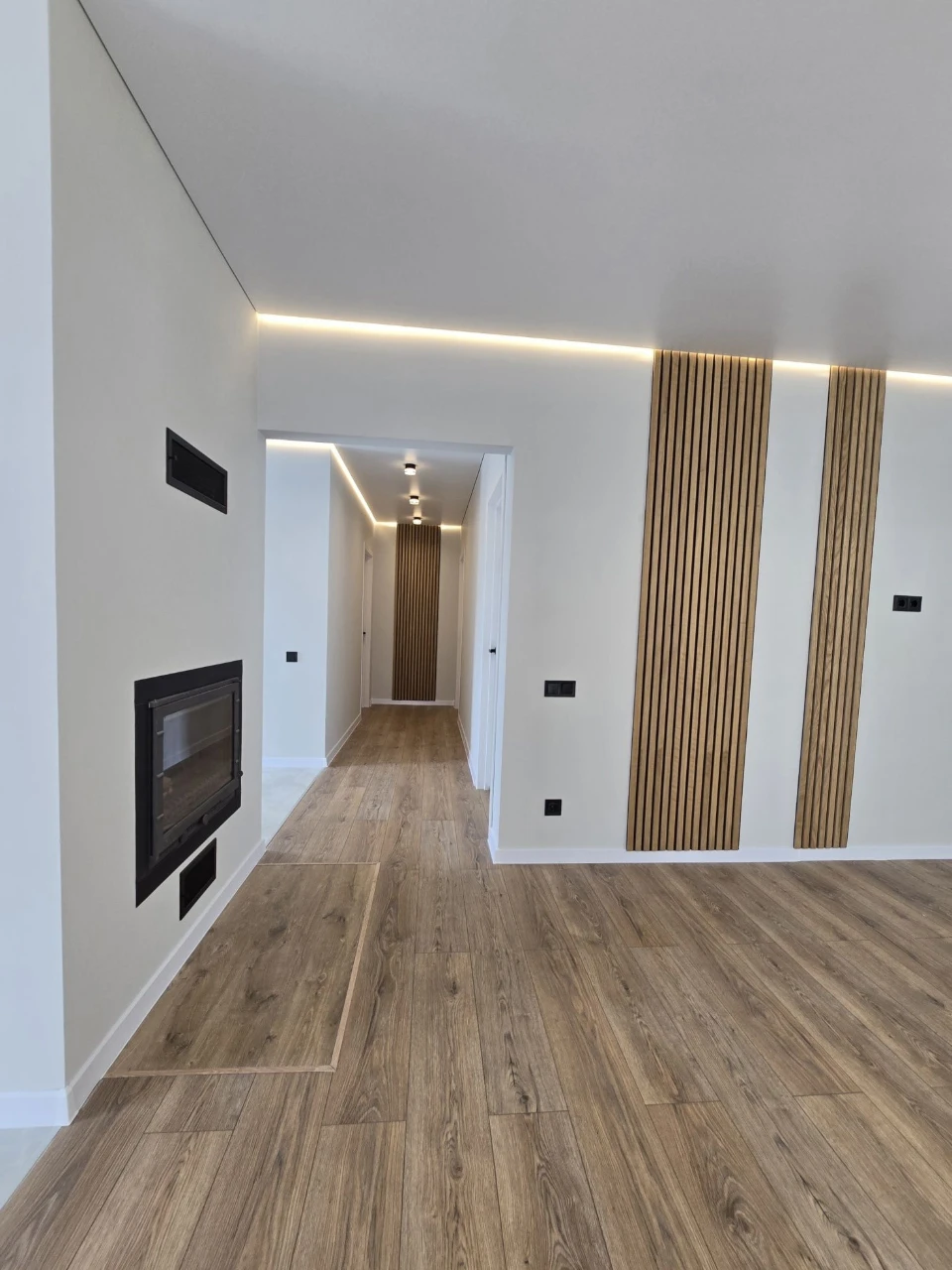 Сучасний БУДИНОК  141,4 м² з ремонтом для сім’ї  1 км. від У