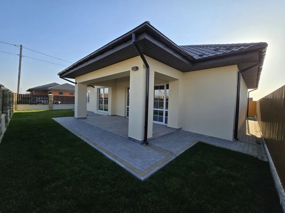 Американка 135 м² в Ужгороді (Садовий) – 3,14 сотки / Тераса