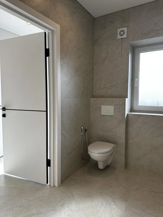 Продаж 3 кімнатної американки на Таблі 2, 140 м2