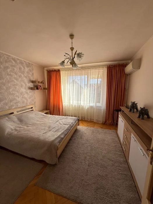 Продаж будинку (район Краснодонців)