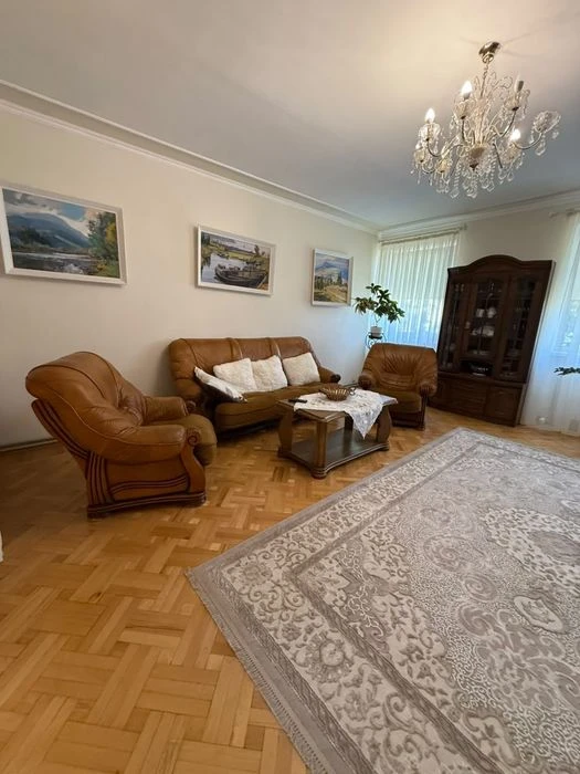 Продаж будинку вул.128 бригади