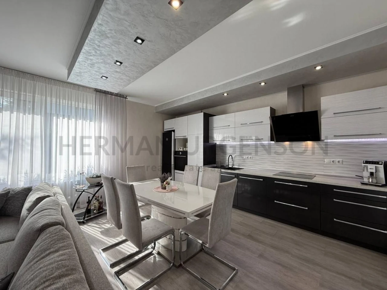 Продаж будинку 170 м.кв / 5 соток / Ужгород, Шахта