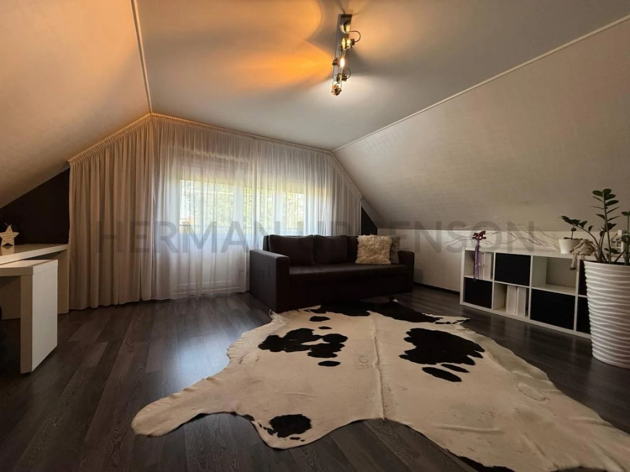 Продаж будинку 170 м.кв / 5 соток / Ужгород, Шахта