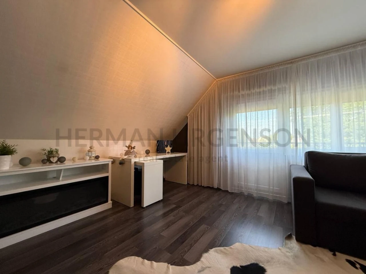 Продаж будинку 170 м.кв / 5 соток / Ужгород, Шахта