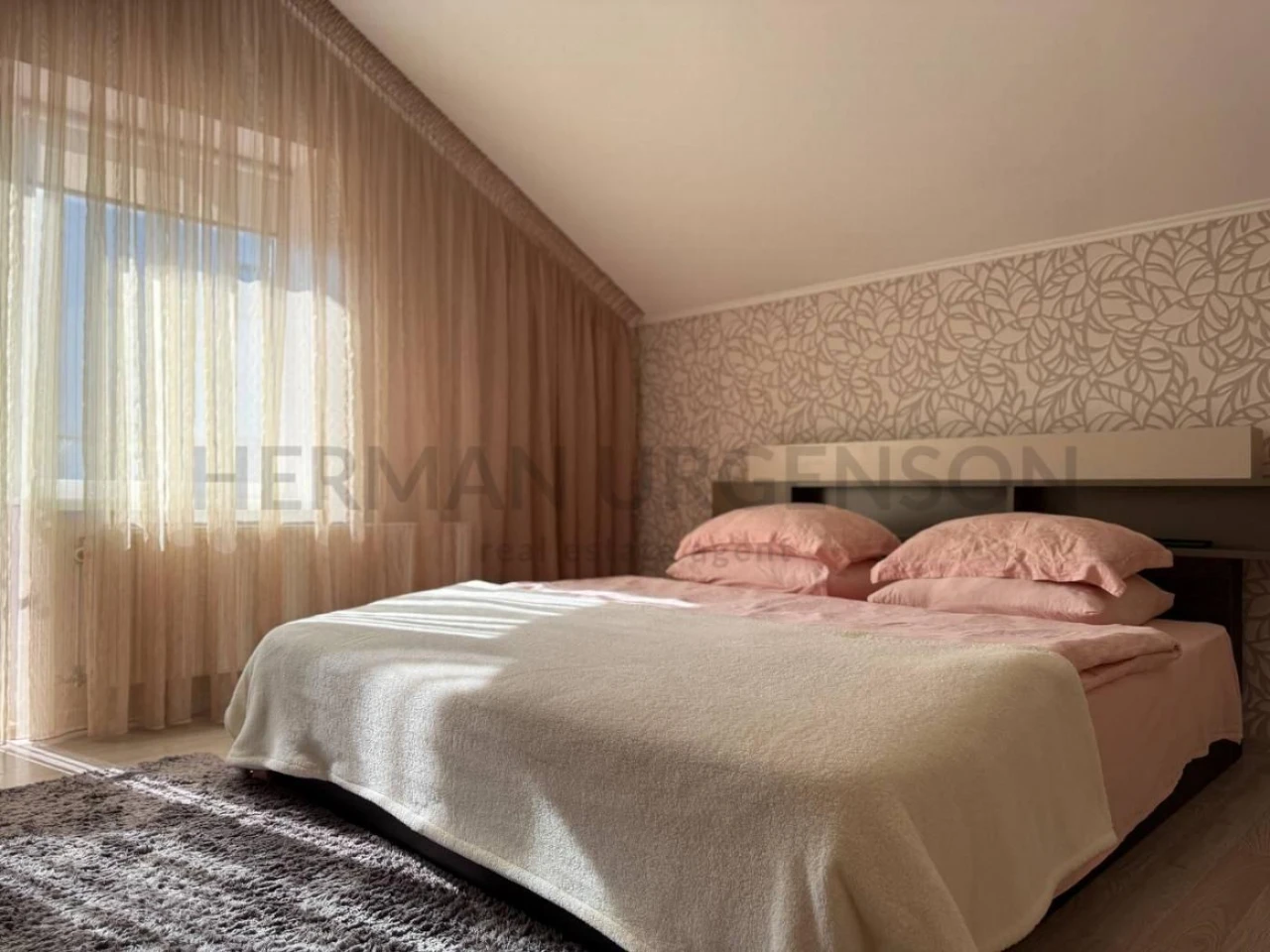 Продаж будинку 170 м.кв / 5 соток / Ужгород, Шахта
