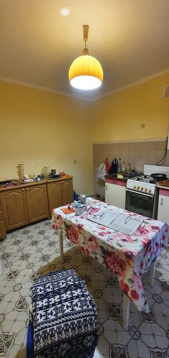 Великий будинок в престижному районі