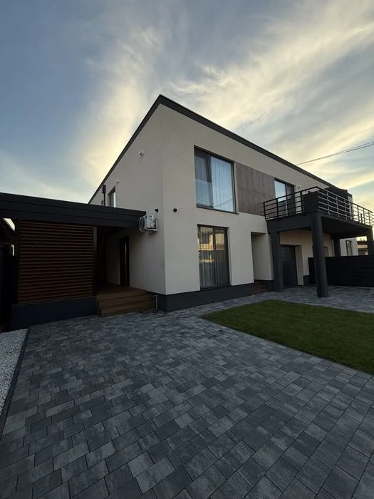 Газифікований котедж преміум-класу в Ужгороді • 182 м² + тер