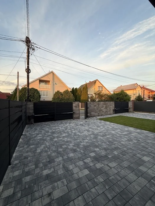 Газифікований котедж преміум-класу в Ужгороді • 182 м² + тер