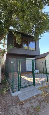 Продам будинок дачу на 5 причалі біля сахарного заводу.