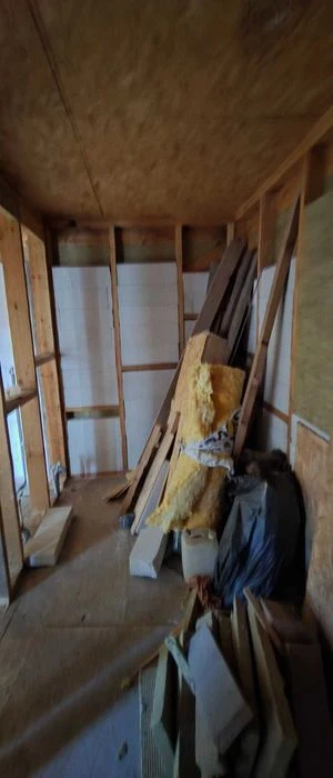 Продам будинок дачу на 5 причалі біля сахарного заводу.