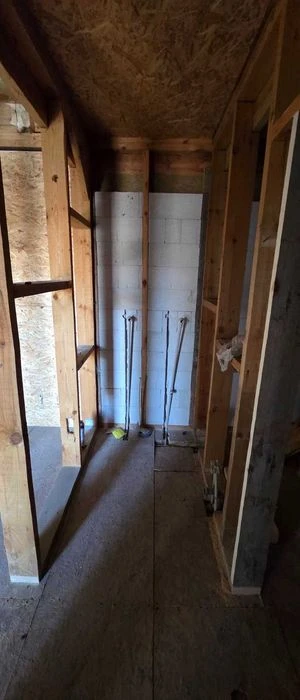 Продам будинок дачу на 5 причалі біля сахарного заводу.