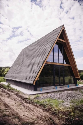 Будівництво A-frame будинку з фундаментом під ключ на вашій