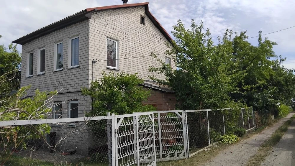 Будинок з каміном і сауною в передмісті (с. Слобода, СТ "Дні