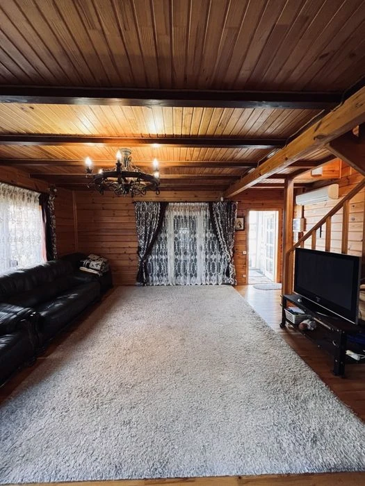 Перша лінія Дніпра. Продаж унікального будинку 120 кв.м. на