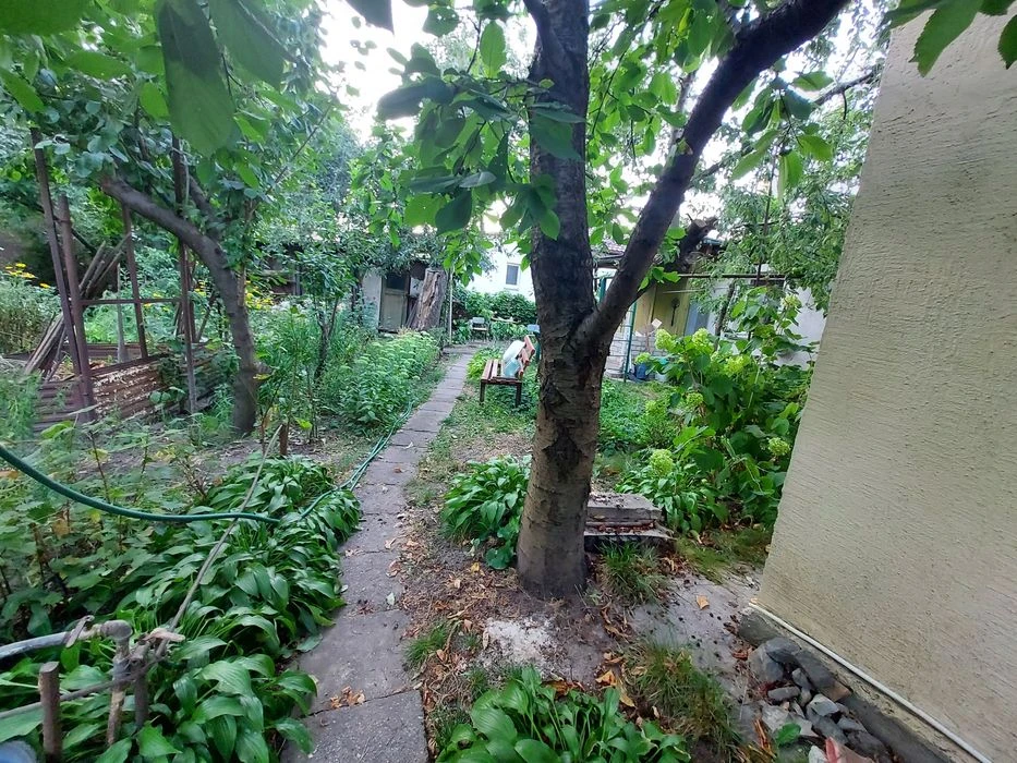 Продаж будинку біля 21 школи