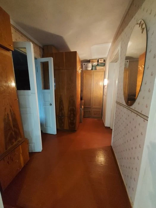 Продаж будинку біля 21 школи