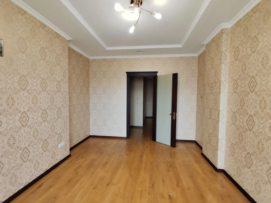 Продам будинок р-н Казбет, центр