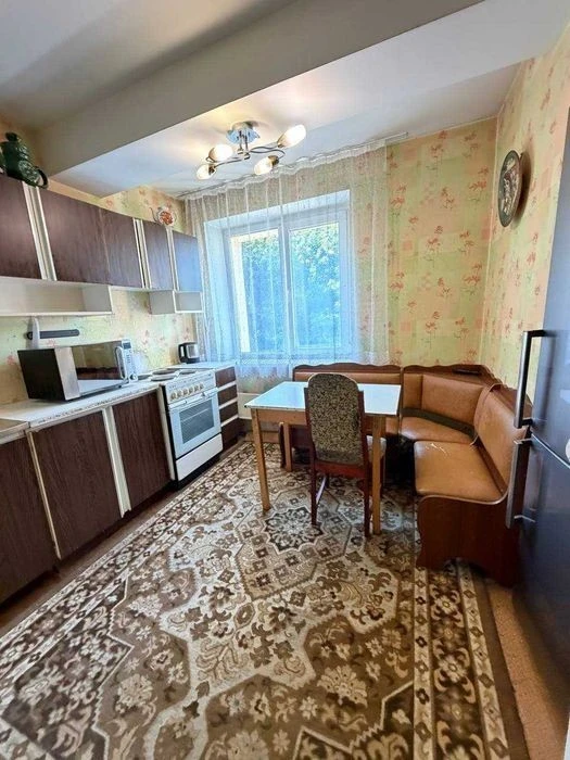 Two-room apartment for sale 55 m., Lesya Kurbasa Ave., 3-A