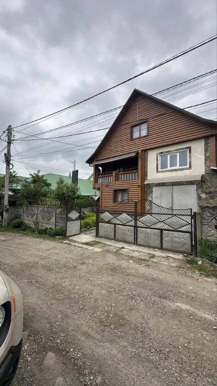 Продаж; будинок; Чернівці; ближня Роша; ремонт; газ;