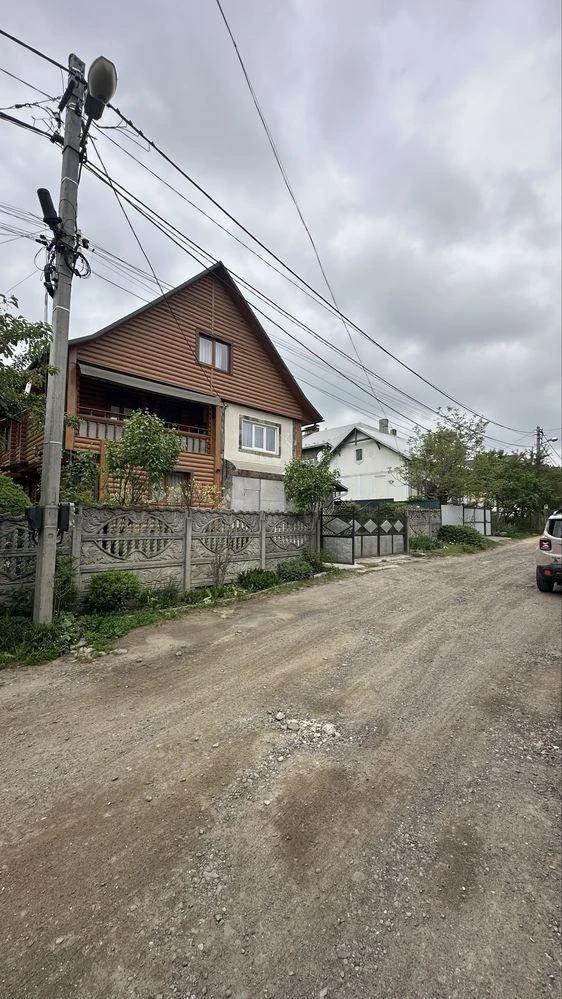 Продаж; будинок; Чернівці; ближня Роша; ремонт; газ;