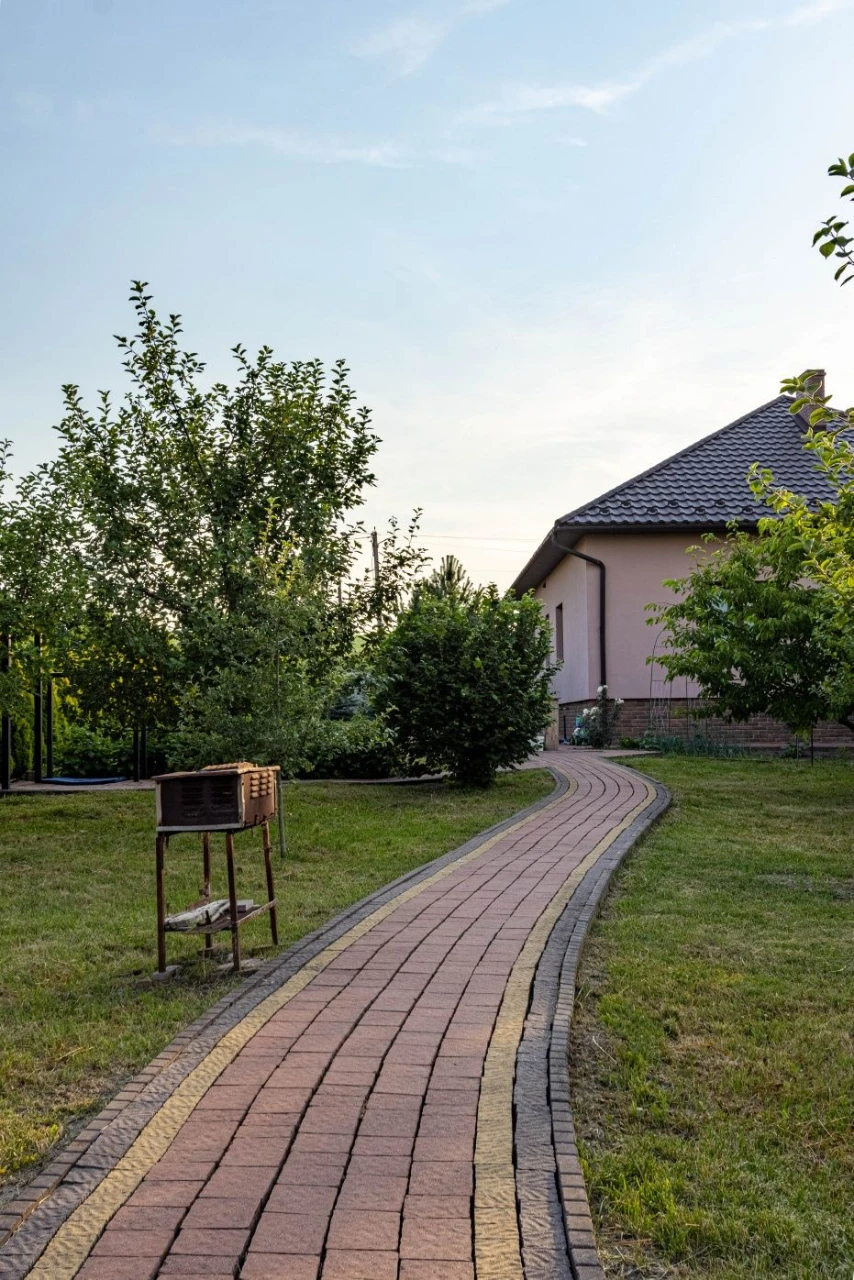 Продається  Будинок 125 м² з ремонтом | 20 соток | гараж | 5