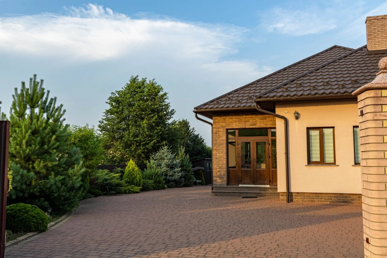 Продається  Будинок 125 м² з ремонтом | 20 соток | гараж | 5