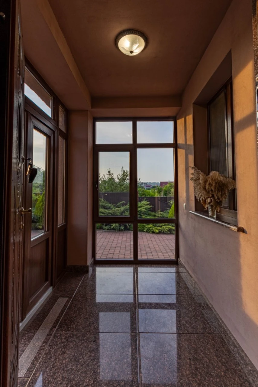 Продається  Будинок 125 м² з ремонтом | 20 соток | гараж | 5