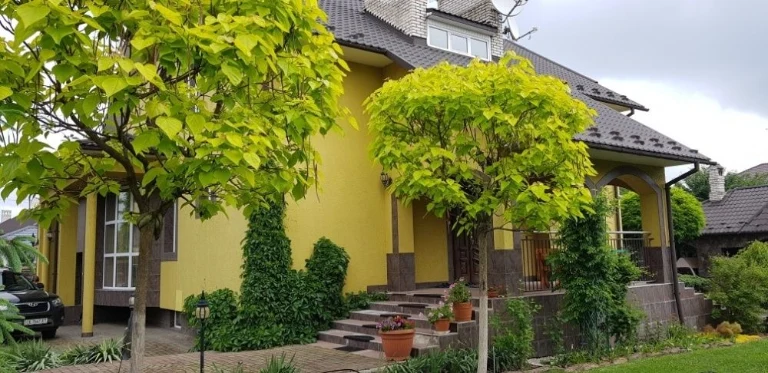 Розкішний будинок ,дослідна станція 10 соток, басейн, сауна,