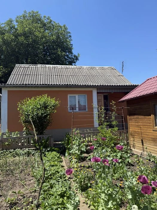 Продається 4кімнатний будинок з гостьовим домом вул.Маршала