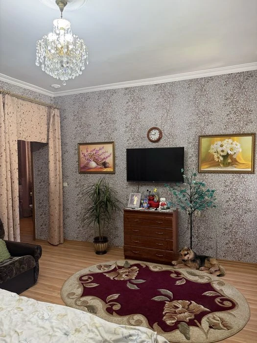 Продається 4кімнатний будинок з гостьовим домом вул.Маршала