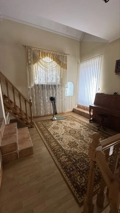 Продаж; будинок; Чернівці; ближня Роша; ремонт