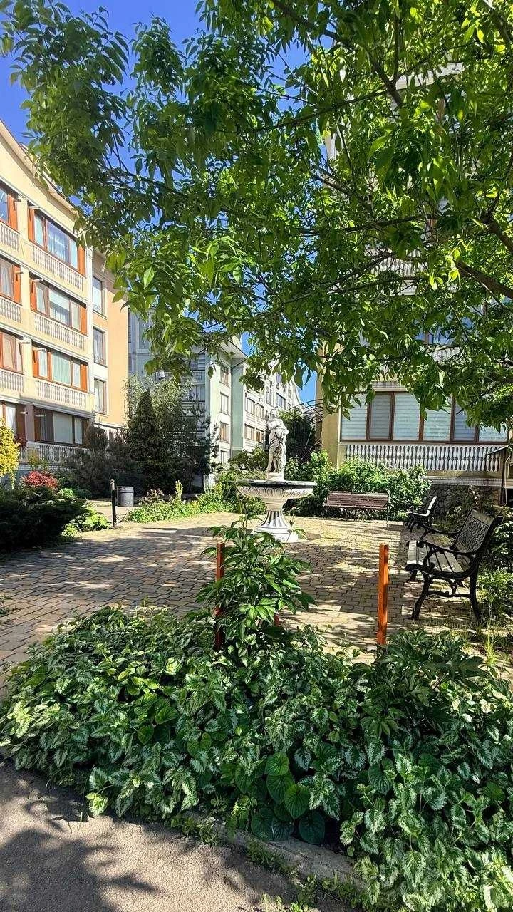 Однокомнатная квартира 65 м в красивом закрытом комплексе