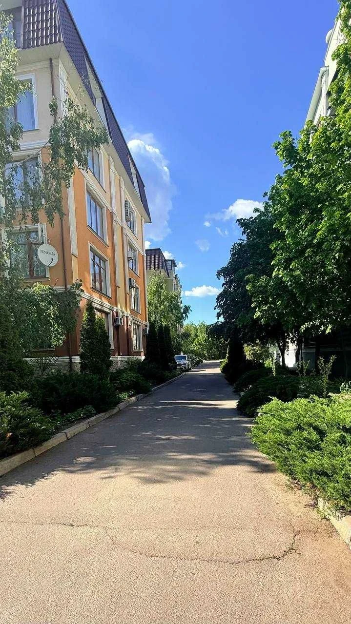 Однокомнатная квартира 65 м в красивом закрытом комплексе