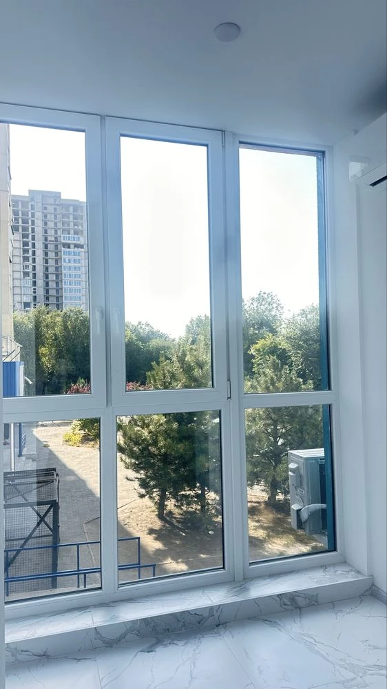 Продажа 1- комнатная ЖК Комфорт .