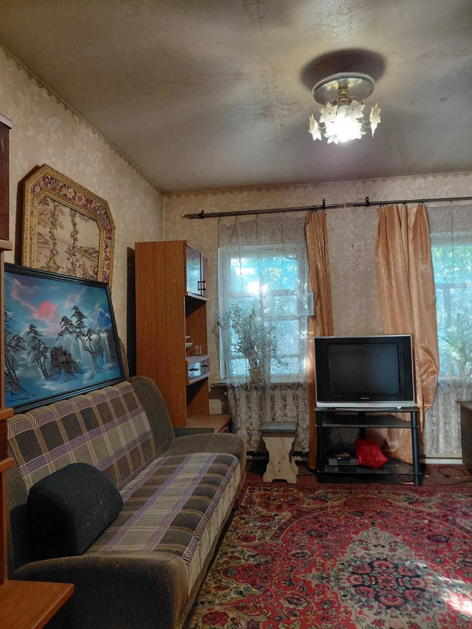 Продаж будинку Космічному мікрорайоні