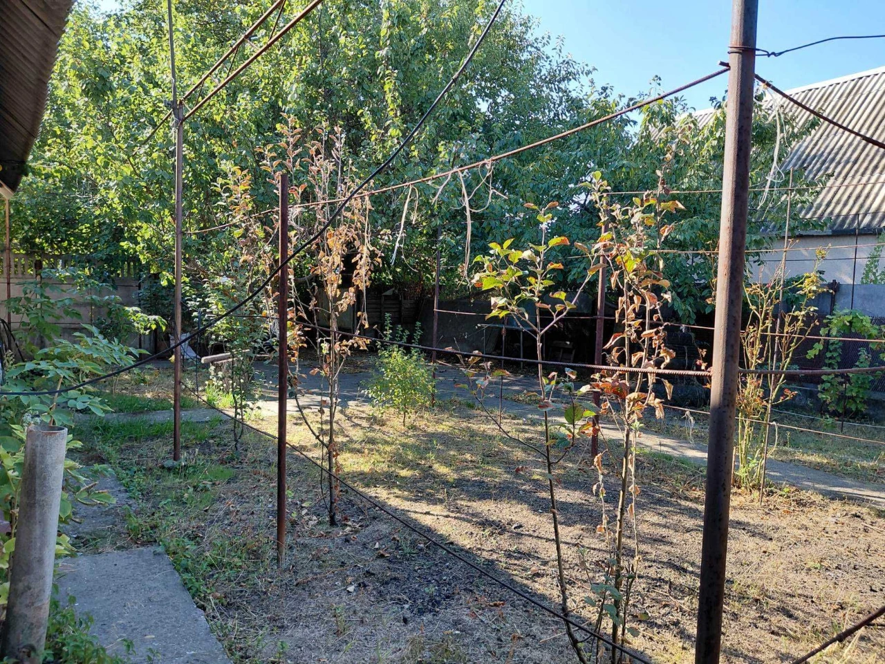 Продаж будинку Космічному мікрорайоні