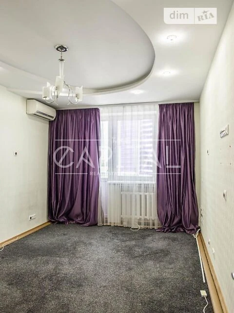 Продаж 4к квартири 130 кв. м на вул. Микільсько-Слобідська •