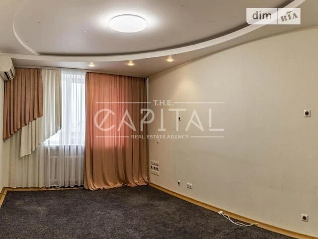 Продаж 4к квартири 130 кв. м на вул. Микільсько-Слобідська •