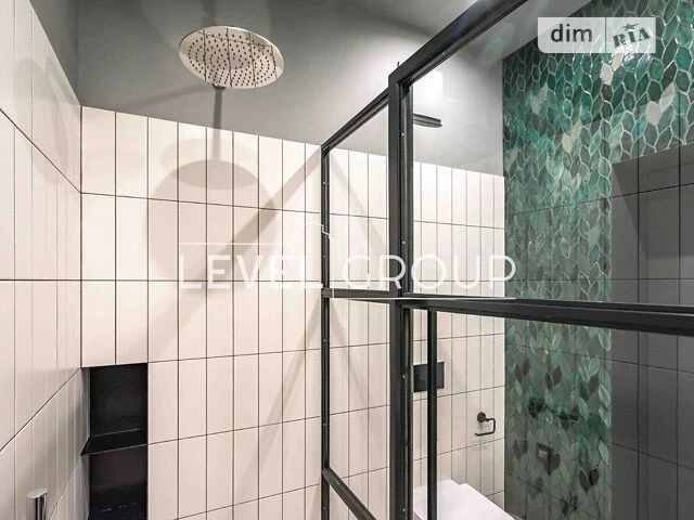 Sale of a 5-room apartment of 263.2 sq. m. on Mytropolyta Vasylya Ly street