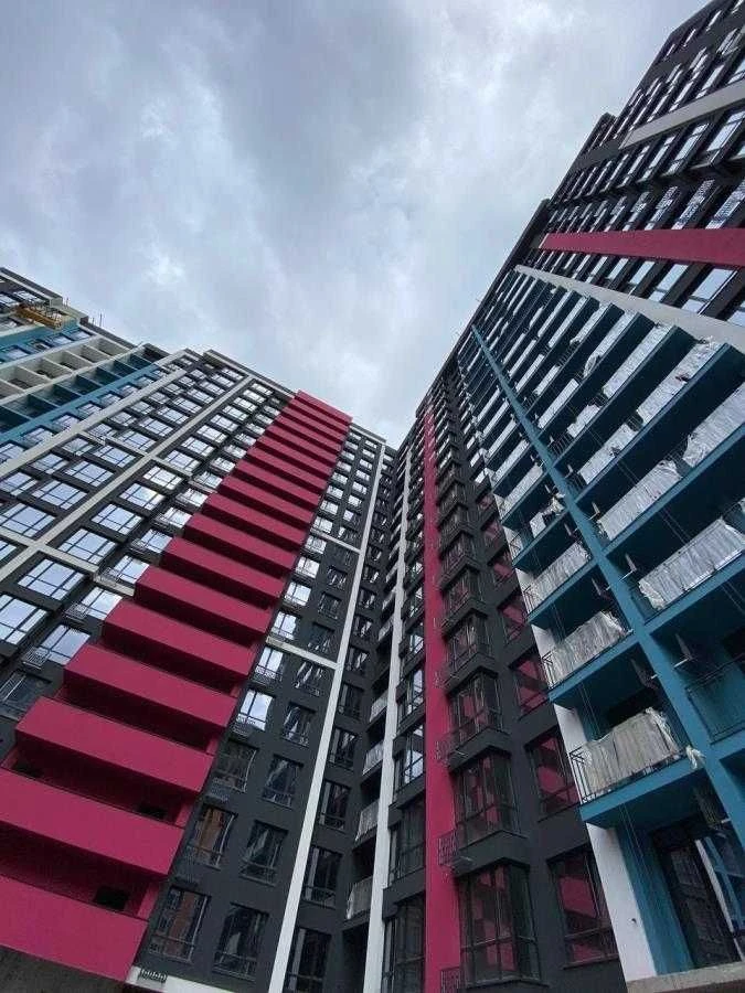 Продам квартиру готову до ремонту