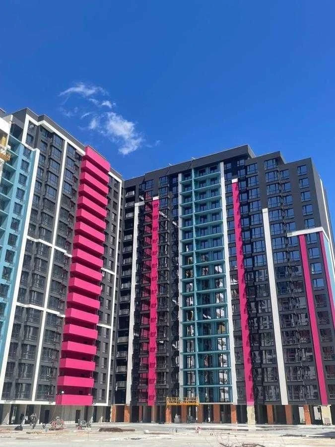 Продам квартиру готову до ремонту