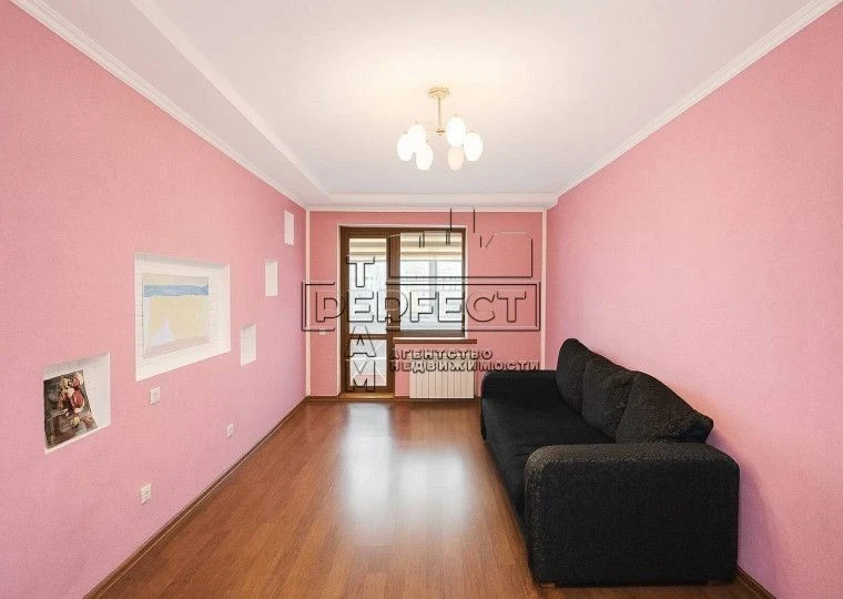 3-room apartment for sale Hryhorenka 14 / Hryhorenka 14 POZNYAKY