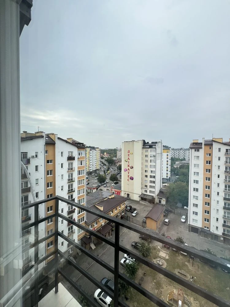 Продаж 2-кімнатної квартири вул. Пасічна
