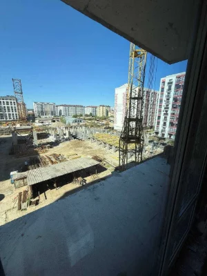 Продаж 3- кімнатної квартири біля парку та озера URBN / Урба