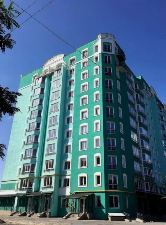 Р-н ТРЦ Київ. Продаж квартири після будівельників