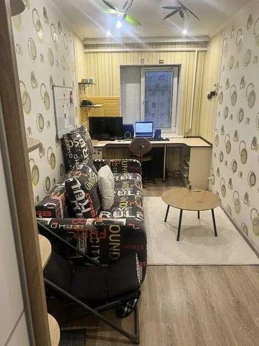 У продажу трикімнатна квартира по вул.Соборності.
