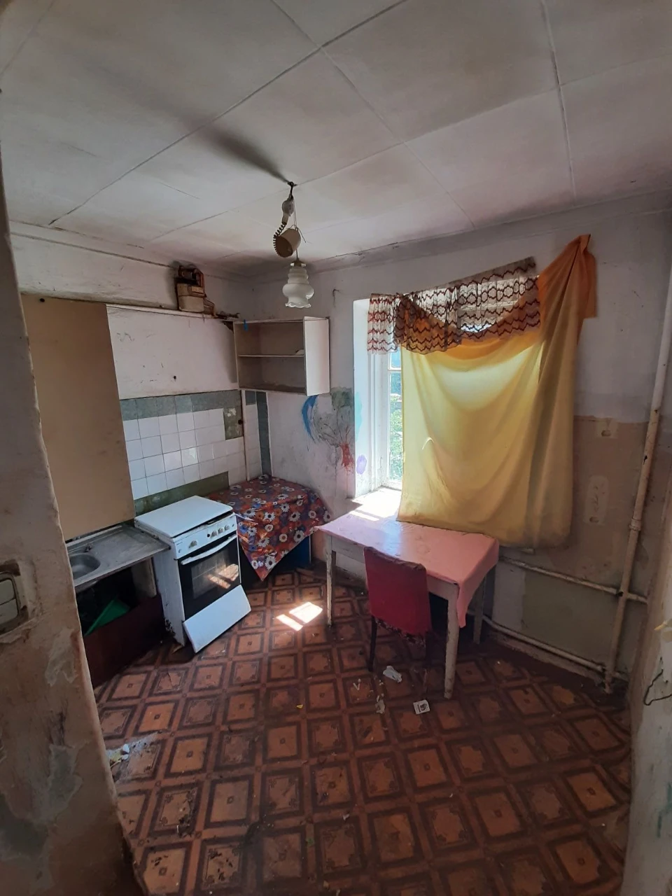 Продам ЦЕНТР  2Х.КВ 38000у.е без ремонта